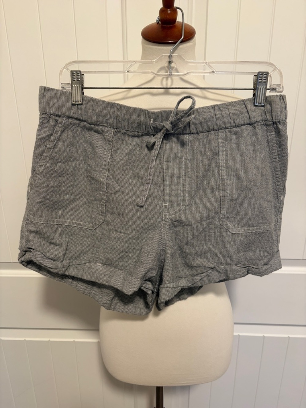 Volcom Women's High Waist Drawstring Shorts - Gray